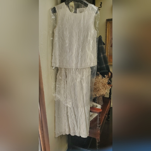 EUC M.PATMOS Set Camille Top & Claudette Skirt - Picture 3 of 16